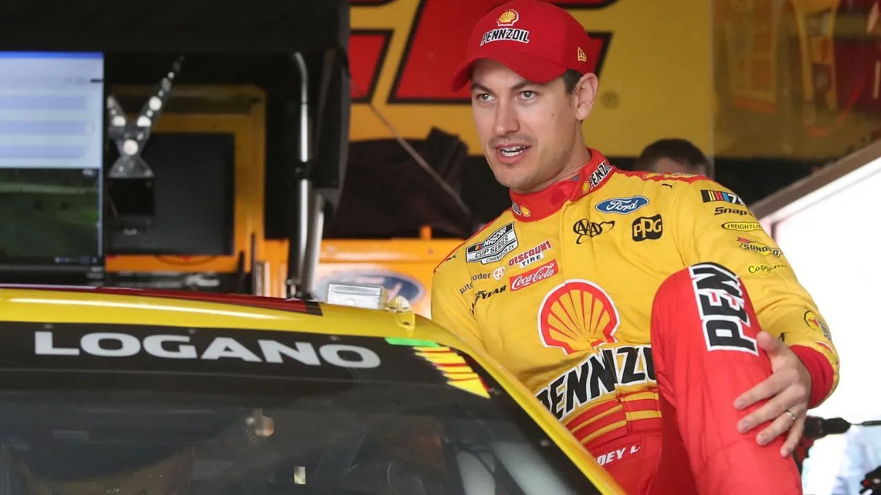 image_67de17c46ed35 Joey Logano's journey from NASCAR Champion to Broadcaster: lets-slip ‘unfair advantage’ behind broadcast presence and navigate criticism