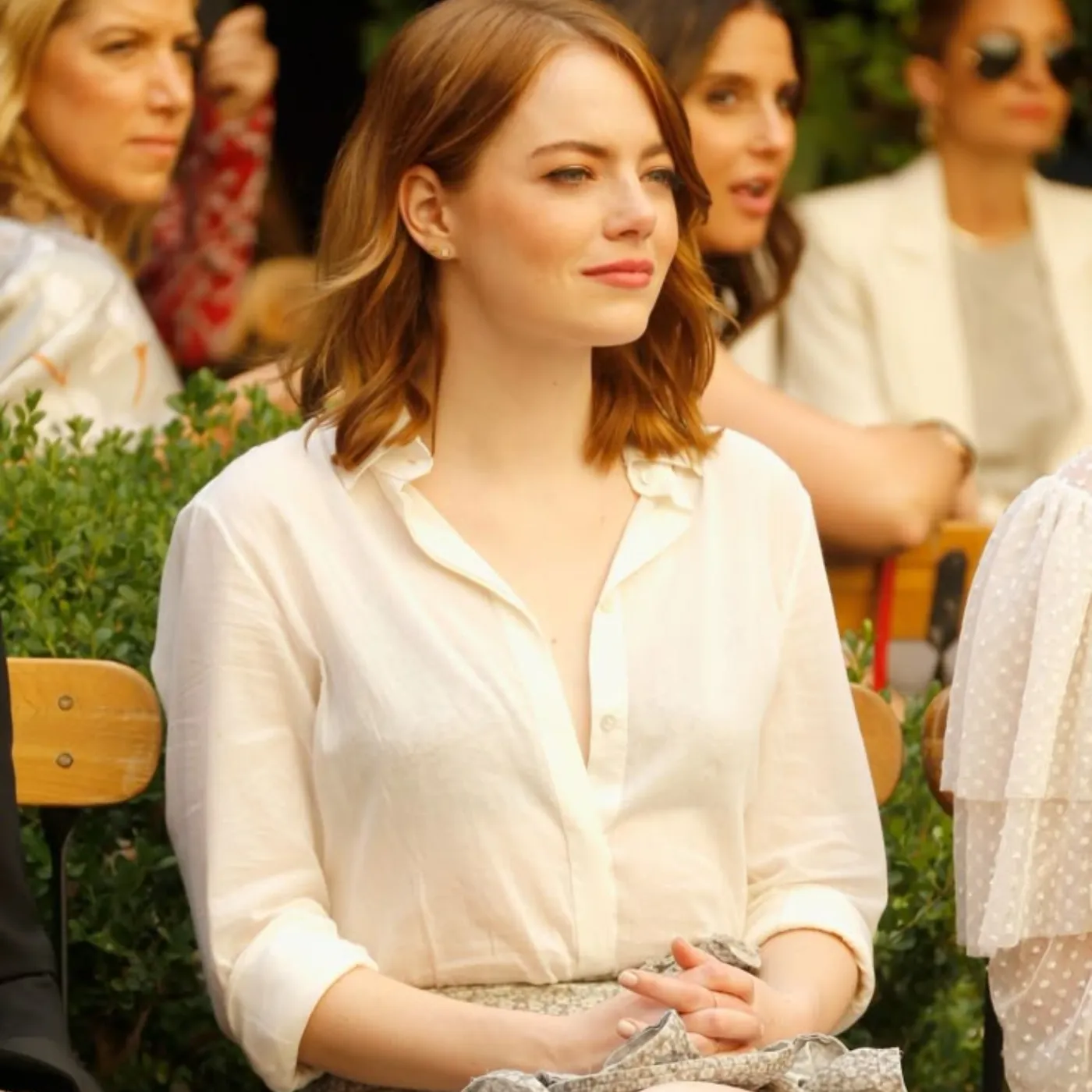 image_67e01e048ee93 Emma Stone Reveals Her Marriage Secret for the First Time – Online Community Explodes Because of the Truth