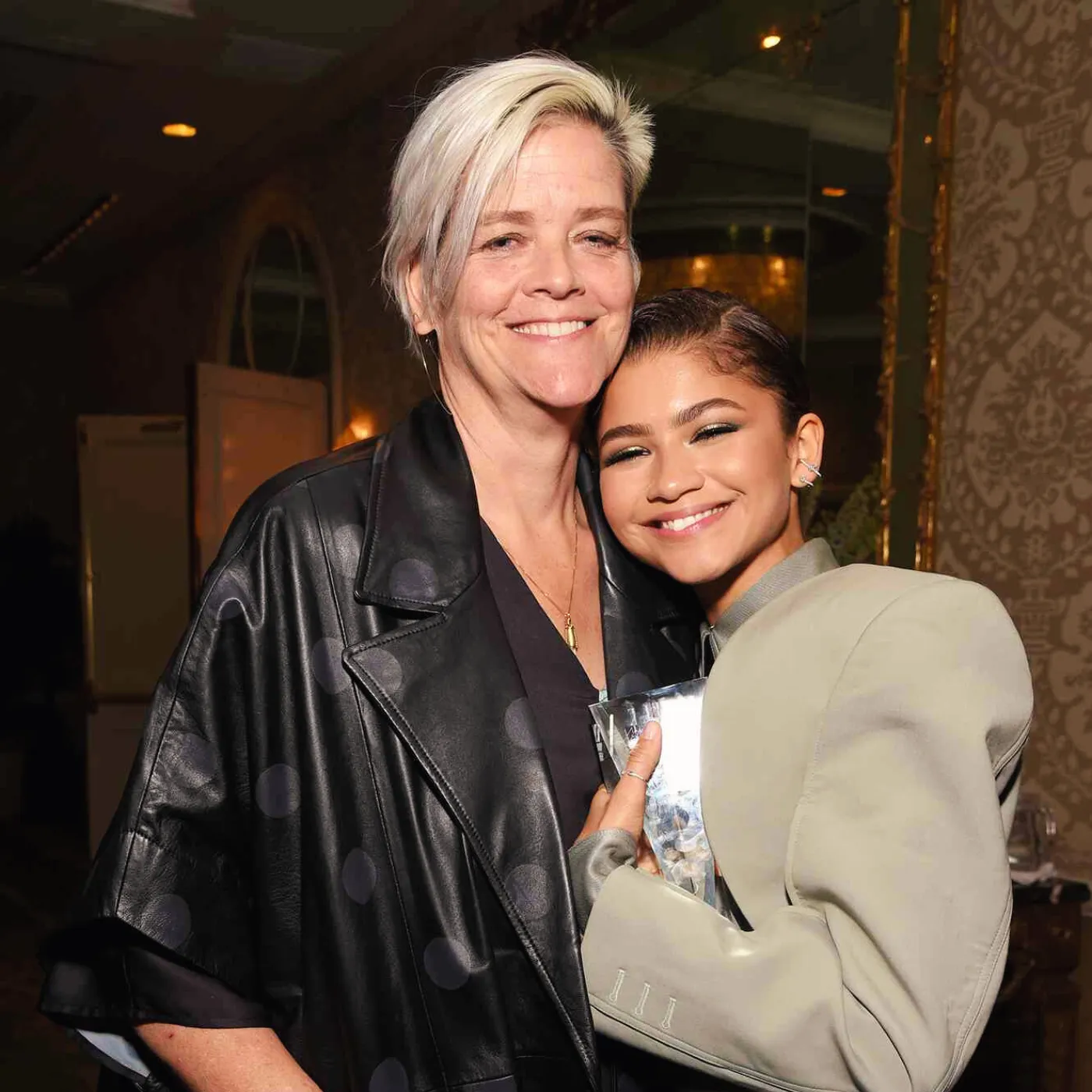 image_67e0439bdc14b Zendaya’s Unseen Family Celebration for Claire Sparks Major Buzz