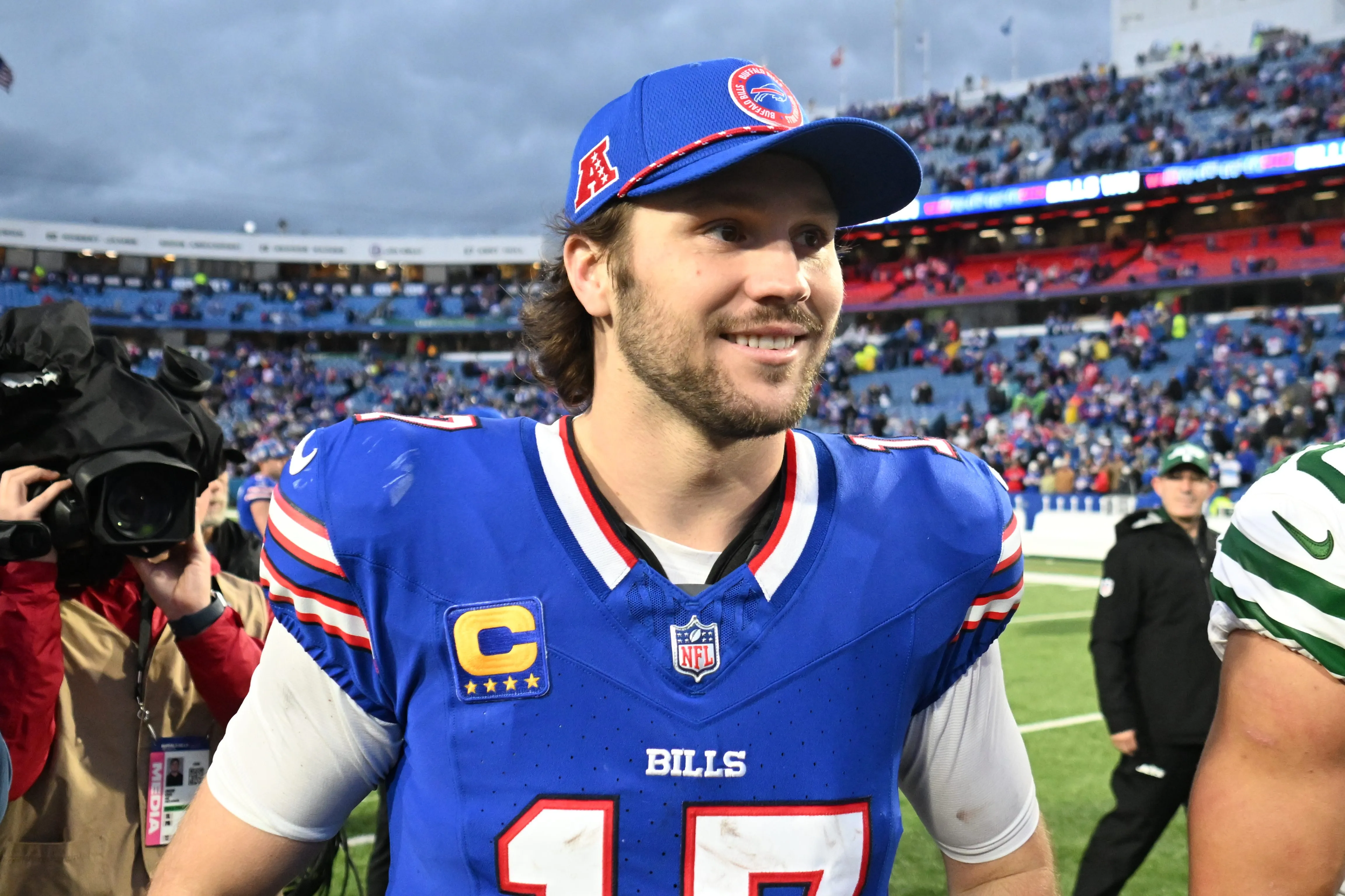 image_67e25c1d28779 Josh Allen stopped for coffee and spotted his elementary school teacher behind the counter—what he did next leaves fans shocked and emotional!