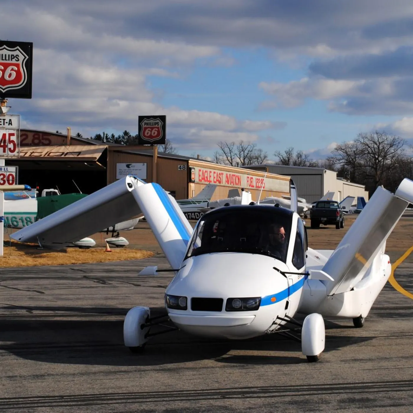 image_67e64b40c69d7 Elon Musk Unveils the Revolutionary $4,999 Flying Car That Will Change Everything