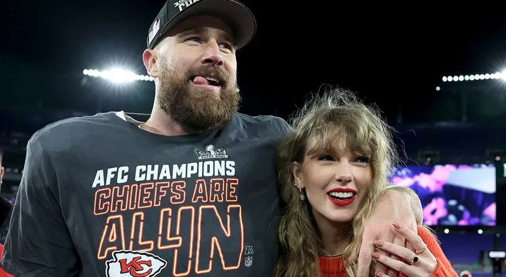 TAYLOR SWIFT, TRAVIS KELCE KEPT RELATIONSHIP HIDDEN FROM FAMILY AT START OF ROMANCE