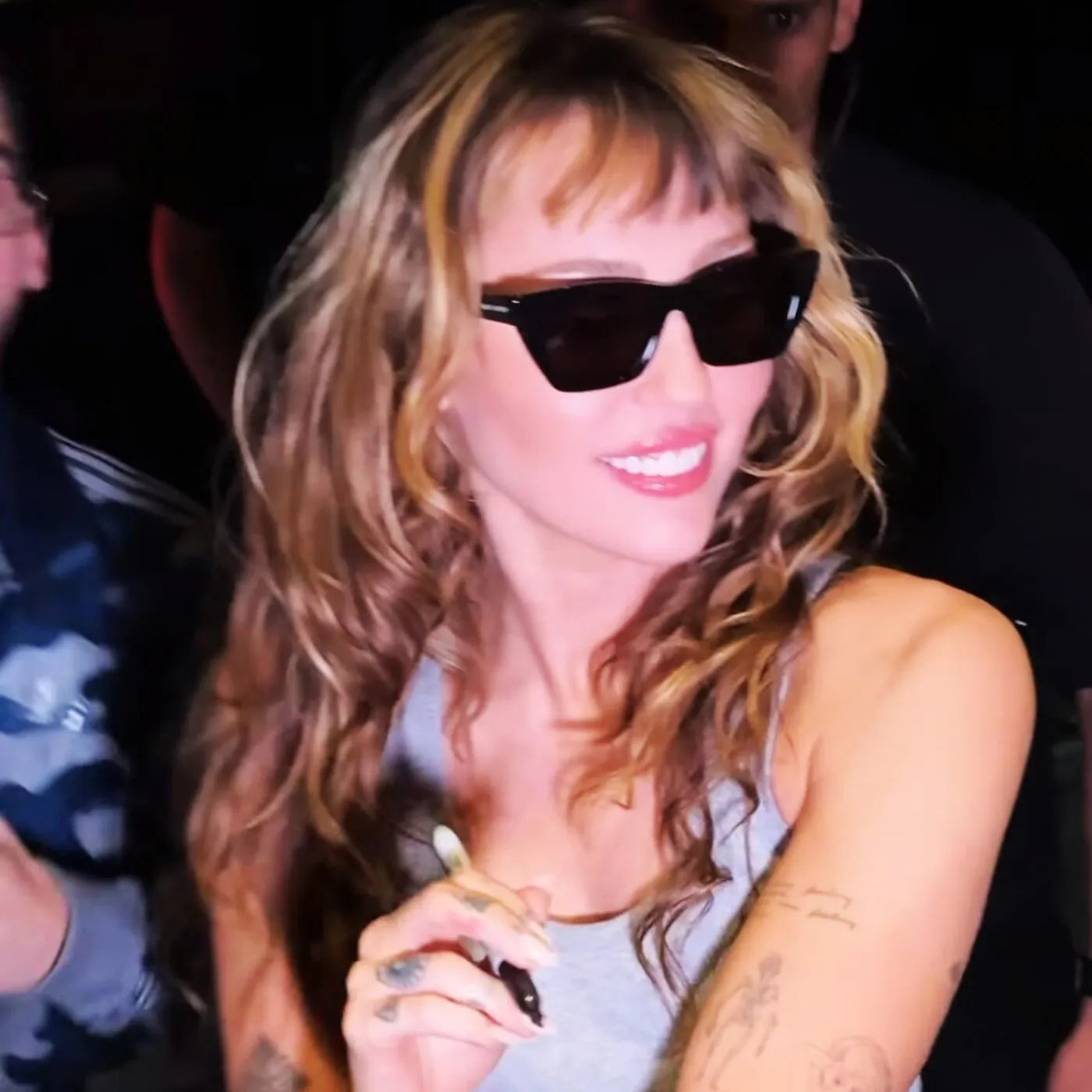image_680864b5a74b4 Miley Cyrus and Demi Lovato Create Headlines in NYC Studio Together
