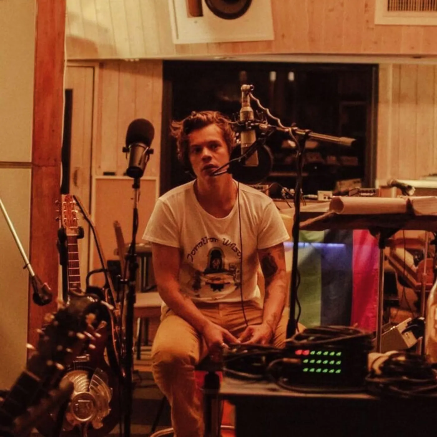 Harry Styles Spotted in Berlin Studio, Fans Predict Upcoming Release