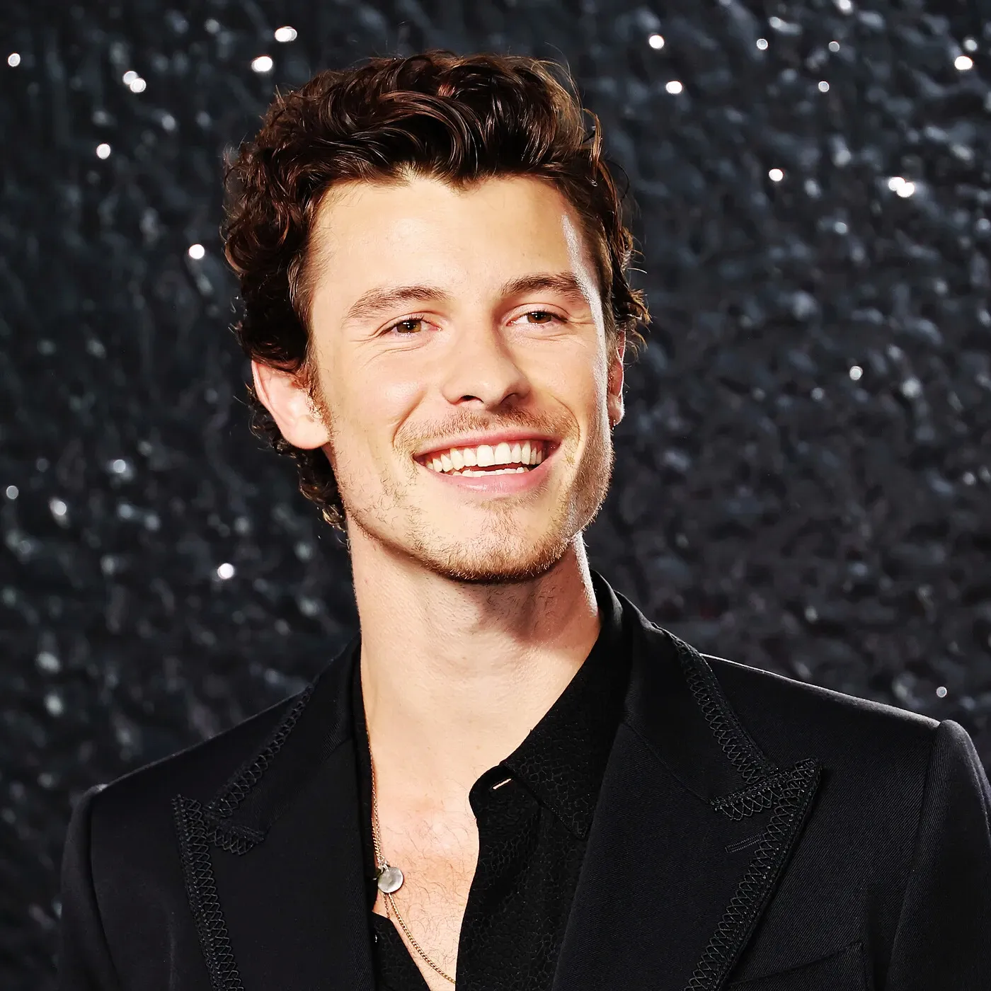 image_68135d2f90459 The Untold Story of Shawn Mendes’ Secret Romance