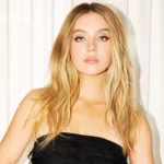 Sydney Sweeney’s Bold Leather Cowgirl Look at Stagecoach Steals the Show