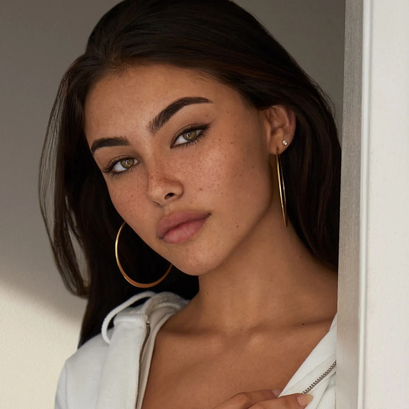 image_68143e8a3436e Madison Beer’s Emotional Formula 1 Song Has the Internet in Tears