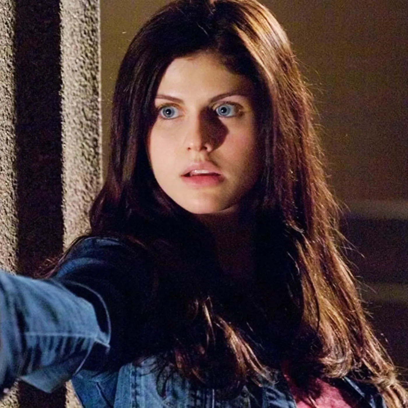 image_6815c93429ac4 Alexandra Daddario’s Most Shocking Relationship Scandals