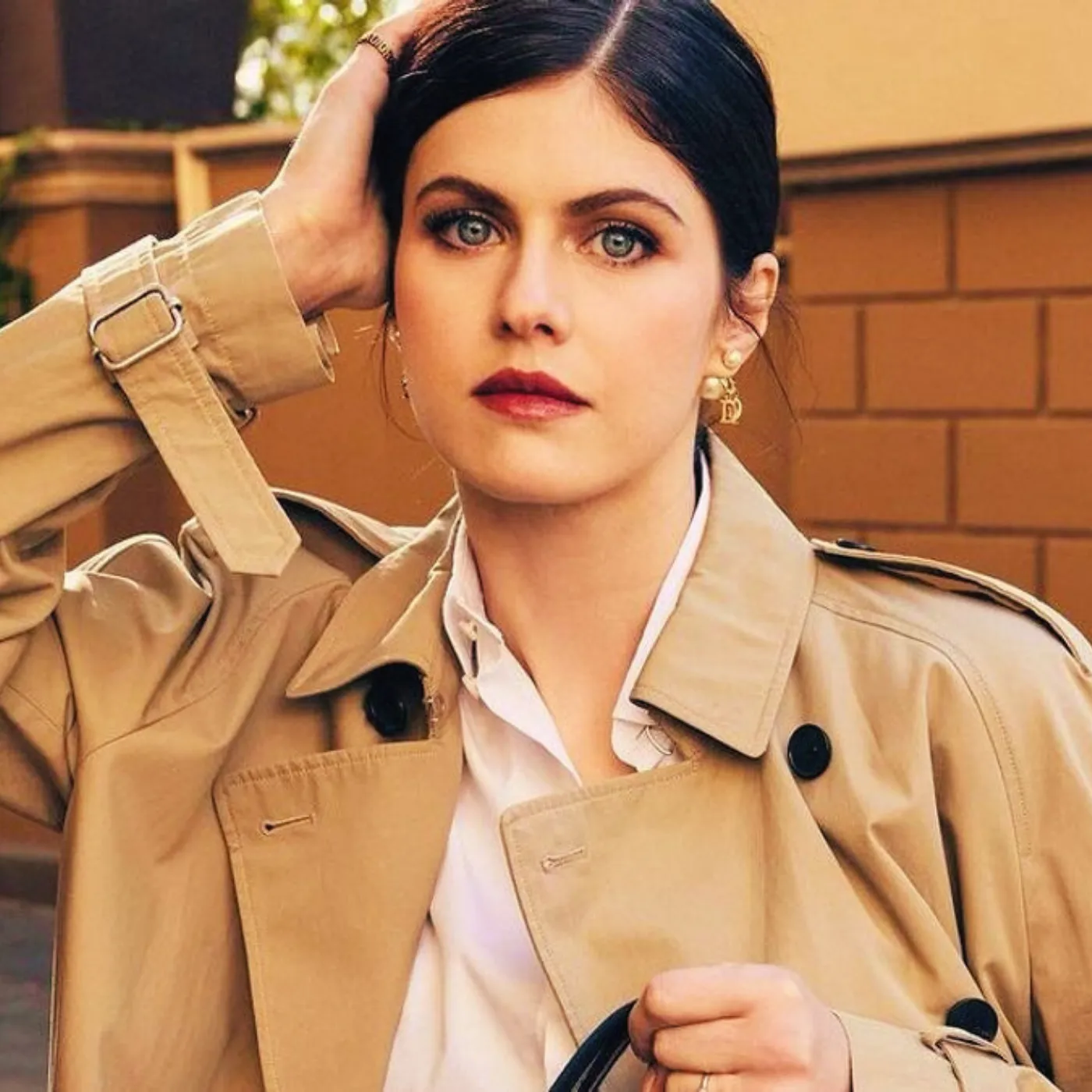 Alexandra Daddario’s Most Shocking Relationship Scandals