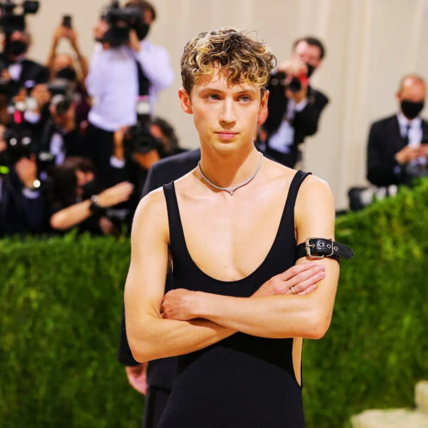 image_68164f603e87e Troye Sivan on Why Lady Gaga’s Creativity Hits Different