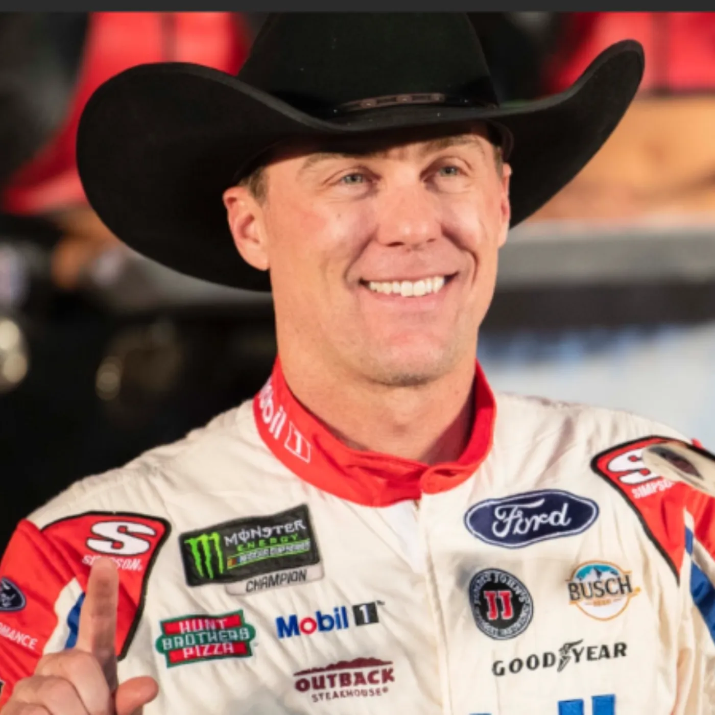 image_6818674c1cbe1 The Uncompromising Battle of the Death: Kevin Harvick and Clint Bowyer ‘Destroy’ Kyle Busch and RCR in Chaotic Race at Texas – The Dark Secret Behind the Disaster