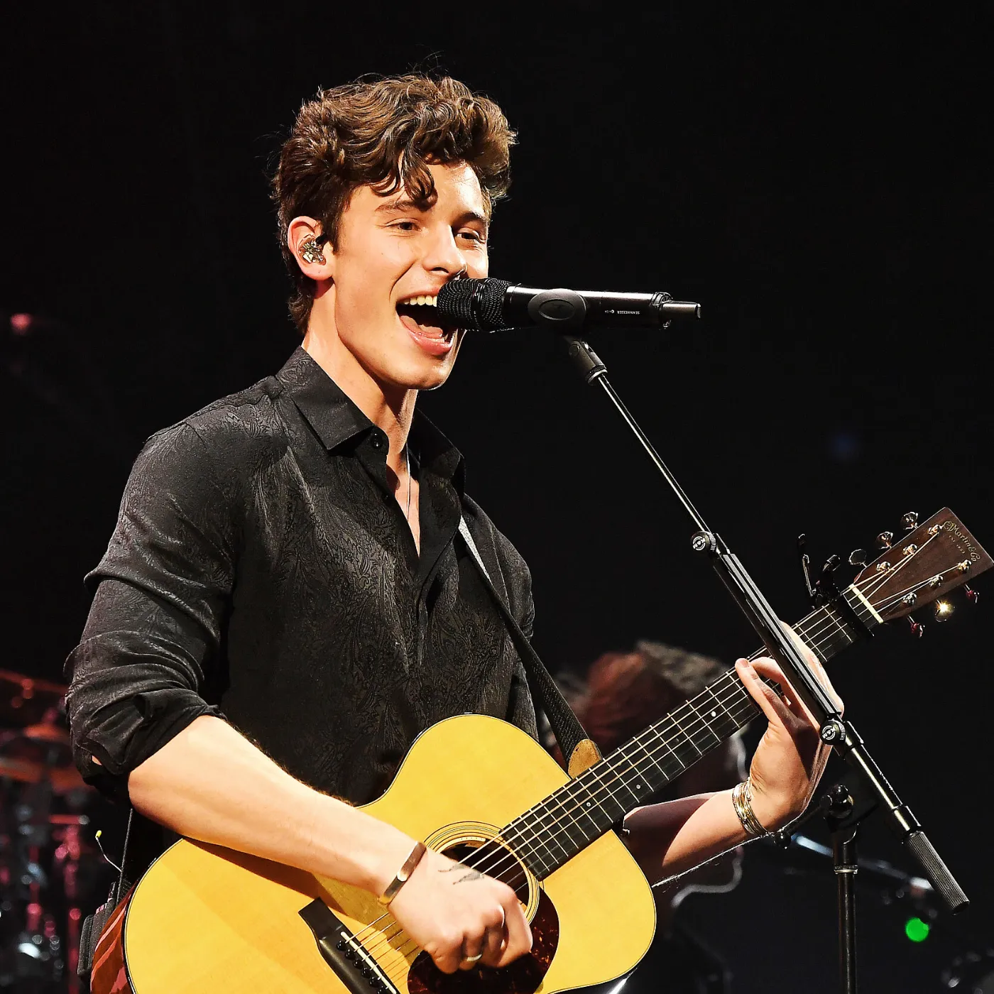 image_68197c3131f8c Shawn Mendes’ Mysterious Gifts Leave Fans Stunned and Wondering What’s Really Going On