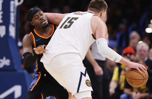 Nikola Jokic Sparks Controversy: Elbow to Lu Dort's Head Draws Heavy Criticism for Nuggets Star!