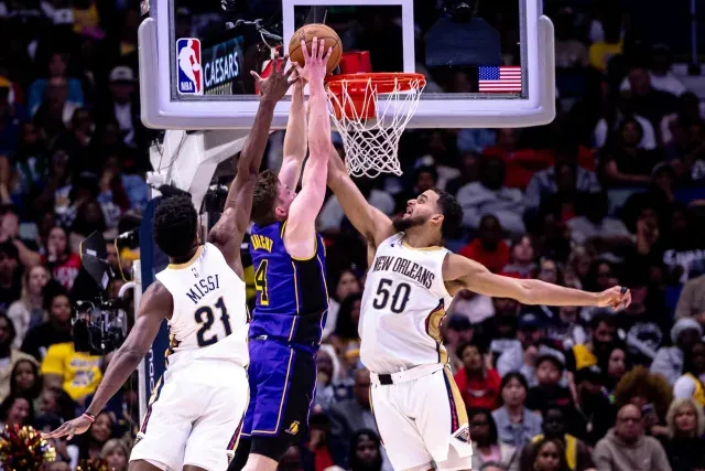 image_681aca41db4a9 Why are NBA fans going crazy over Dalton Knecht's smooth dunks and the Lakers' determination in big games this season?