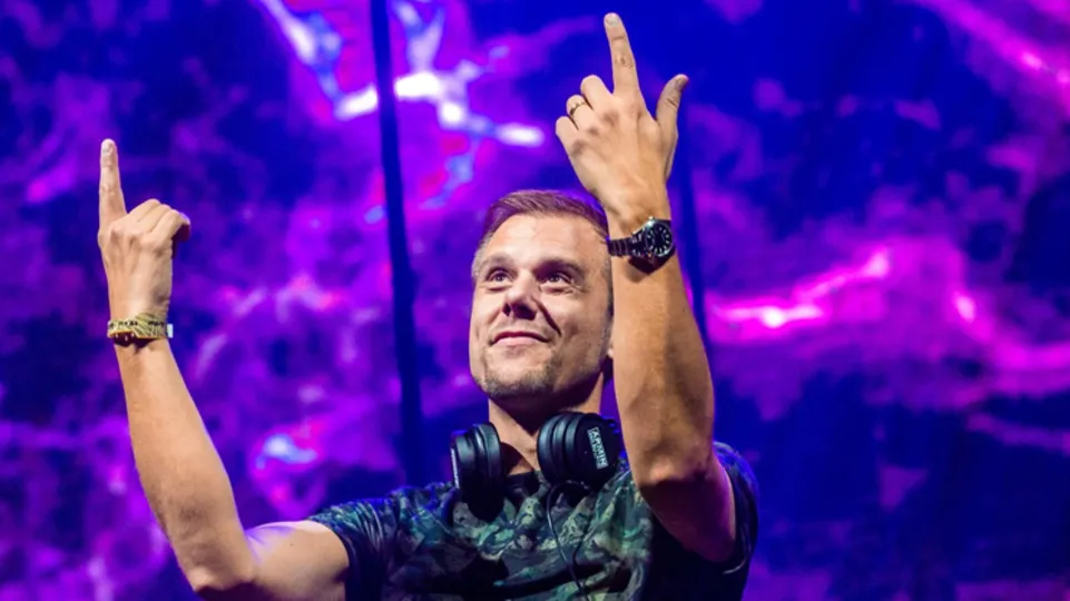 image_681c2c1b1c80d Caught in the Moment: Armin van Buuren’s Surprising Off-Stage Passion Revealed!