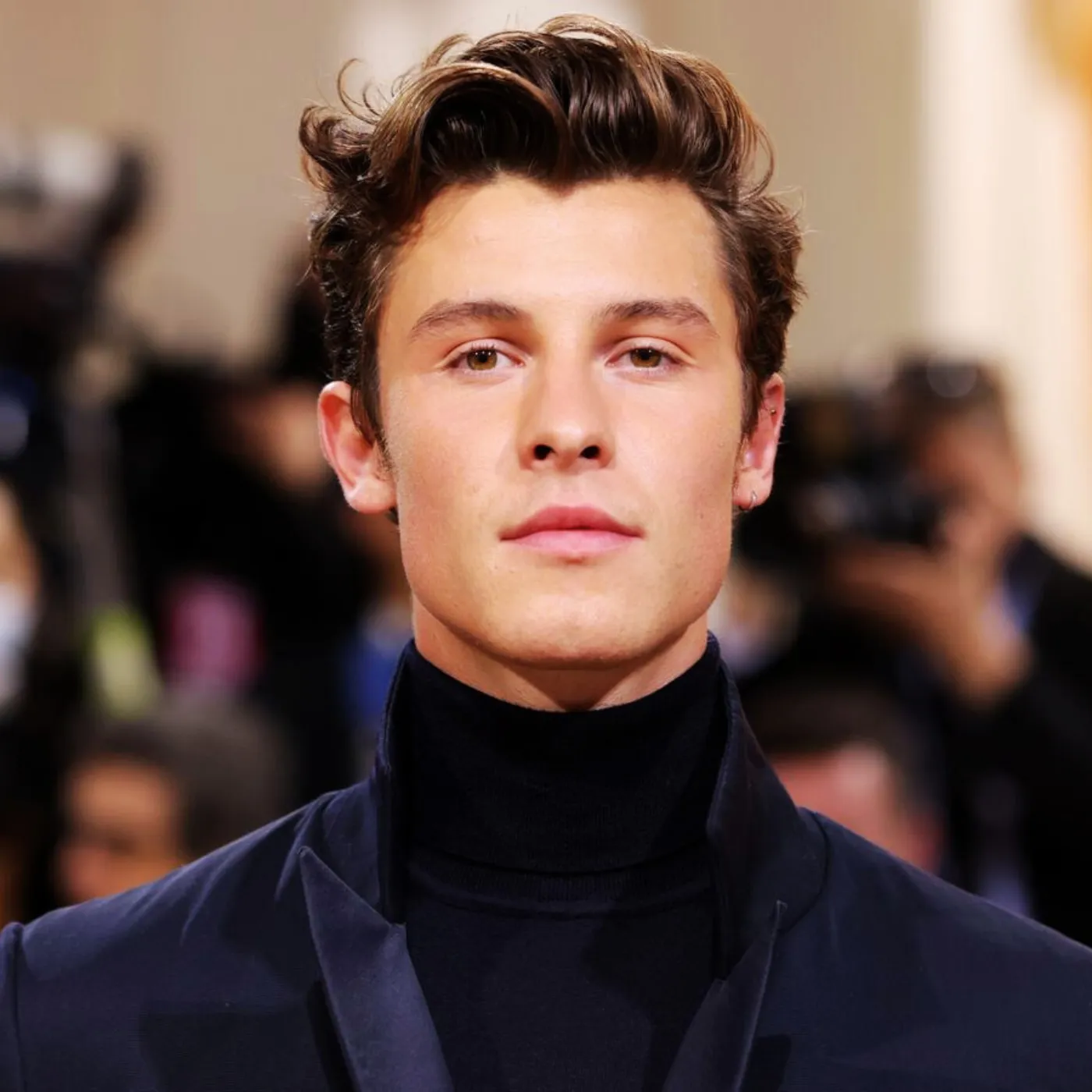 Shawn Mendes Faces Backlash for Being a Fake Superstar Everyone Is Talking About