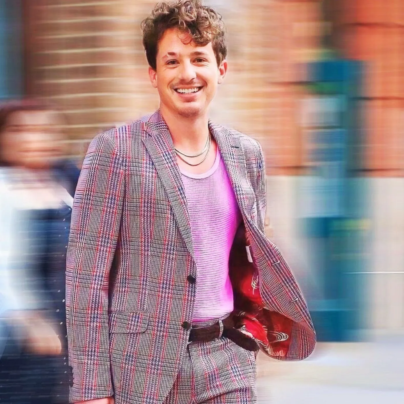 image_681d994fee237 Charlie Puth’s Silent Signals Set Off a Frenzy Over New Music