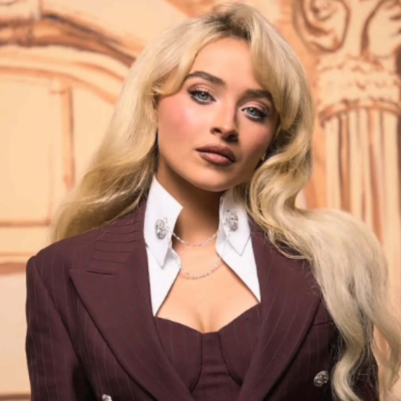 Sabrina Carpenter’s No-Pants Met Gala Slay Ignites Viral Debate
