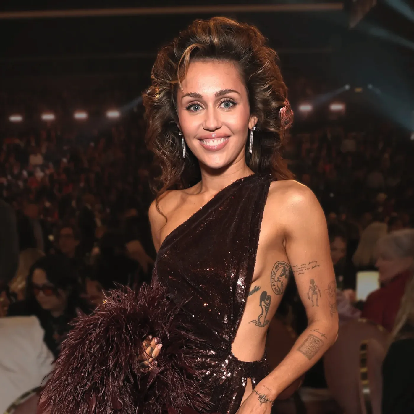 image_6822aba15ae4f Miley Cyrus’s Mugler Looks Are Why Fashion Insiders Are Still Talking in Whispers