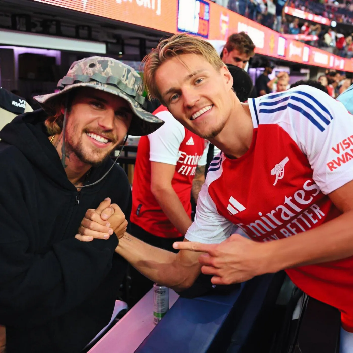image_6822ff4173f67 From Stage to Stadium, Justin Bieber's Wild Arsenal Obsession Shakes the Internet and Divides Fans