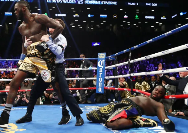 Deontay Wilder's Power Ignored by Bermane Stiverne – The Punch That 'Destroyed' Stiverne in Round 1 of 2017 Truly Terrifying