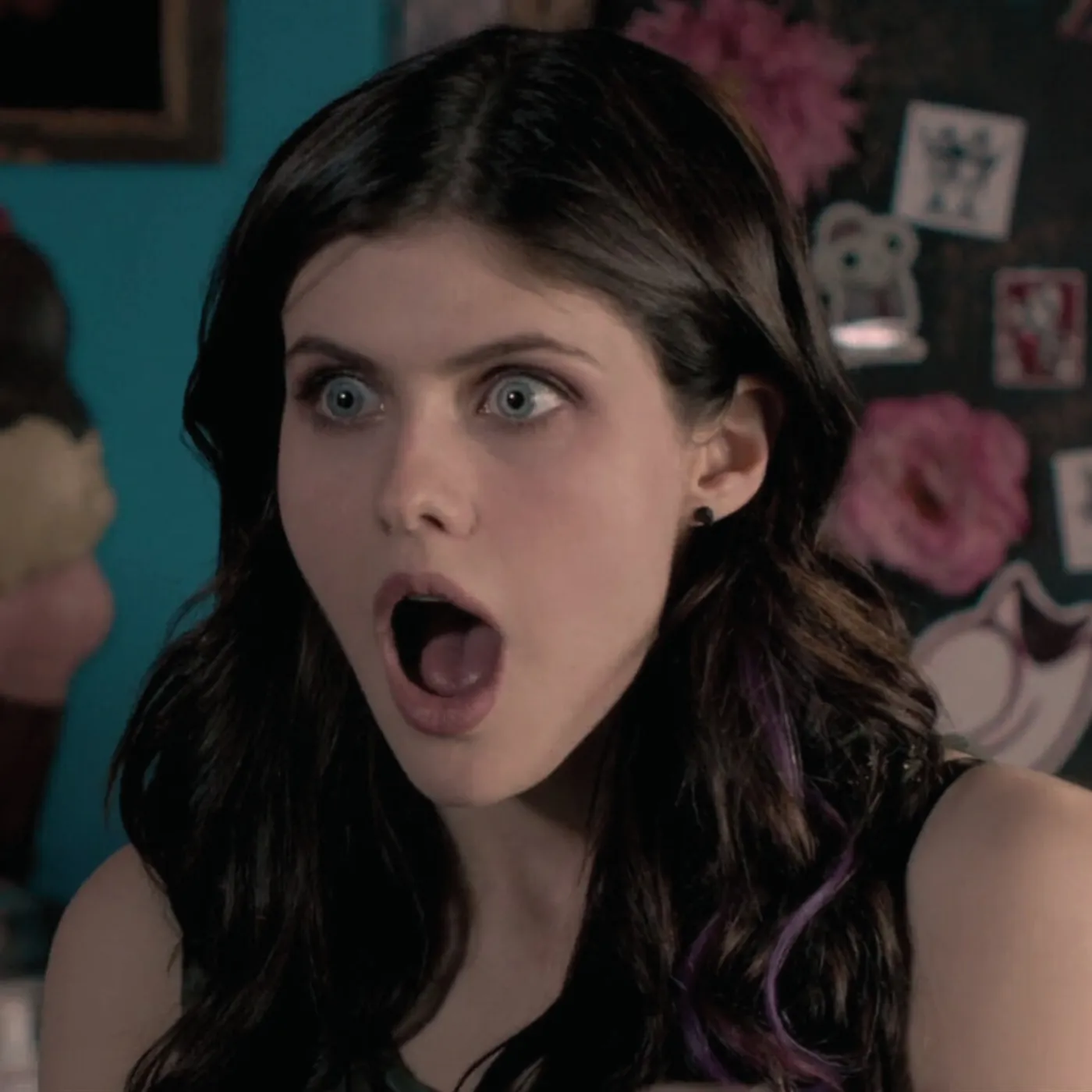 image_68230af356639 Alexandra Daddario Exposed Shocking Dating Secrets Fans Can’t Stop Talking About