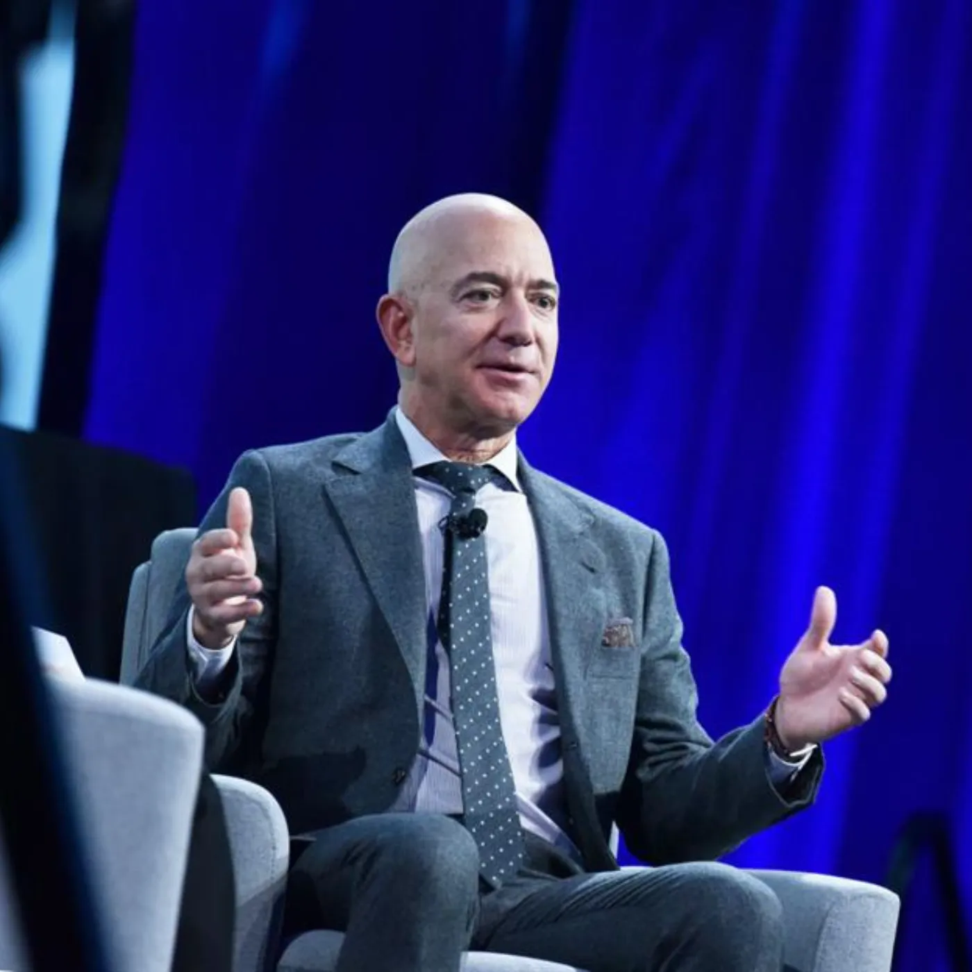 image_682434c82a399 Jeff Bezos’ Lavish Wedding Sparks a Money Tsunami Tearing Through His Empire