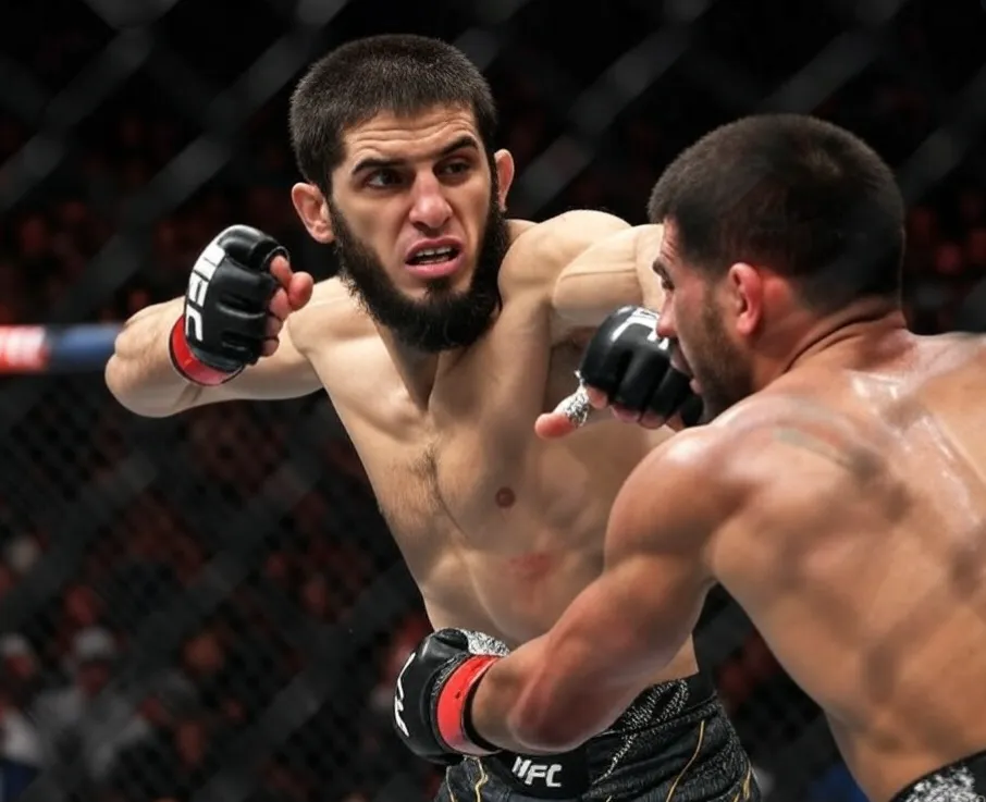 Islam Makhachev Insults Ilia Topuria: 'You're Just a Loudmouth Spaniard with Nice Hair!' – The War of Words Erupts!