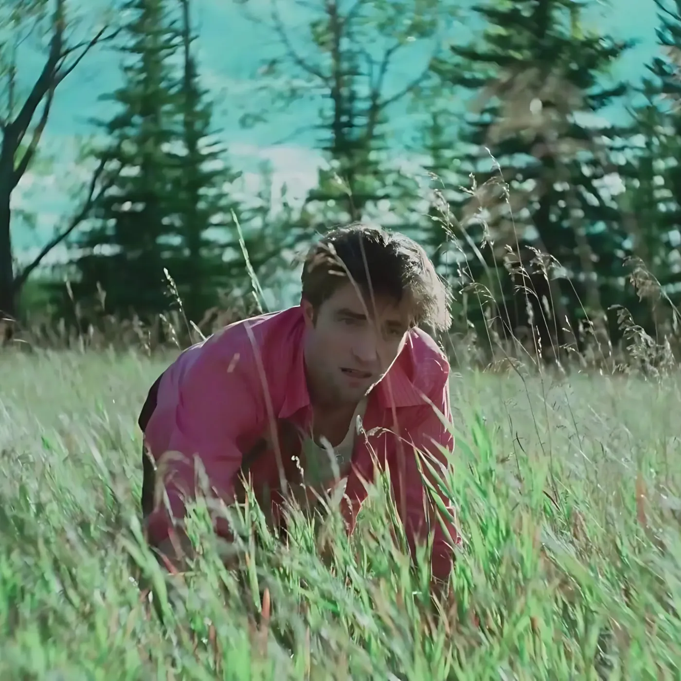 Inside Robert Pattinson’s Haunting Transformation in Lynne Ramsay’s Latest Masterpiece