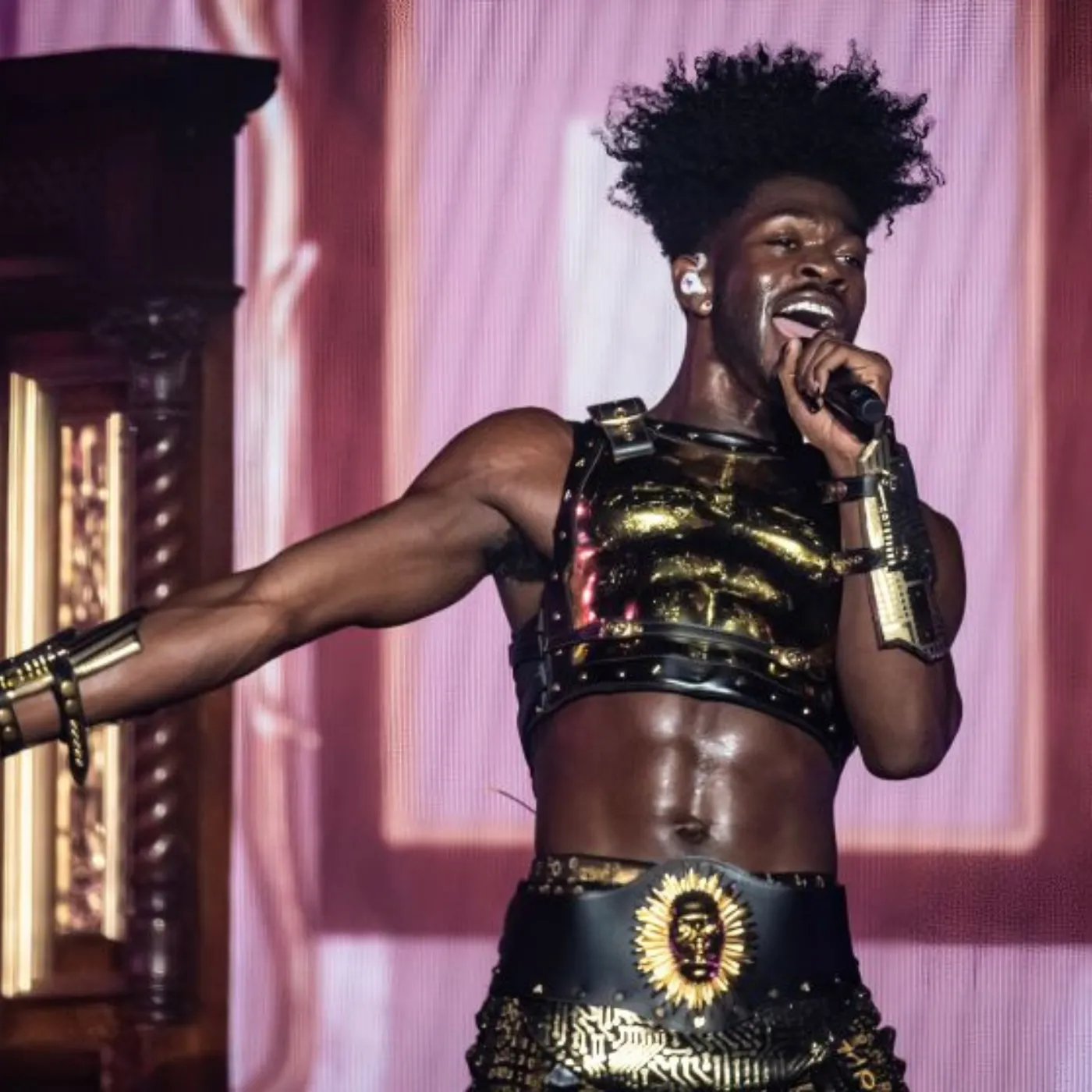 image_6829c9e02e397 The Internet Is Losing It Over This Unexpected Lil Nas X and Justin Bieber Moment