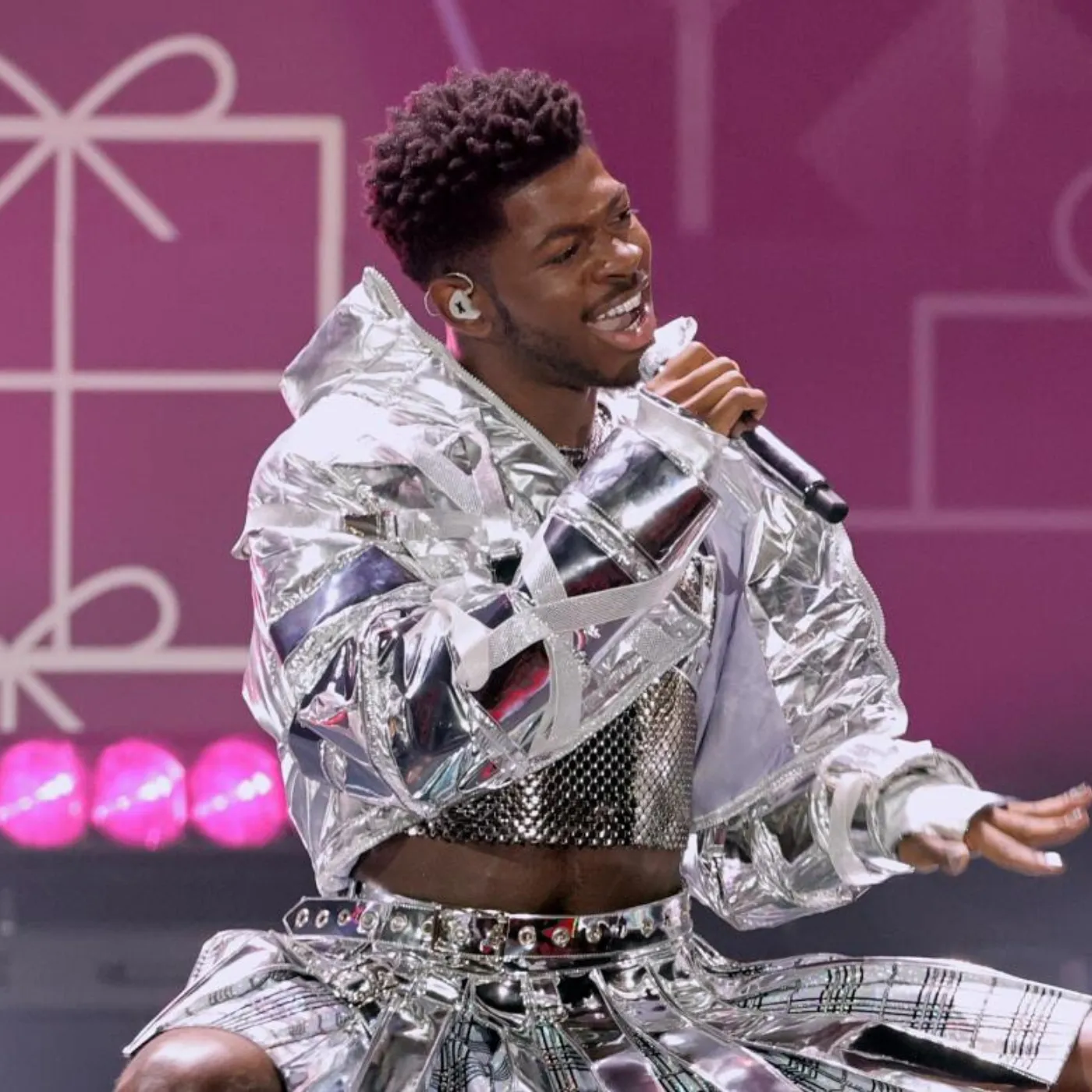 image_6829c9e23fed0 The Internet Is Losing It Over This Unexpected Lil Nas X and Justin Bieber Moment
