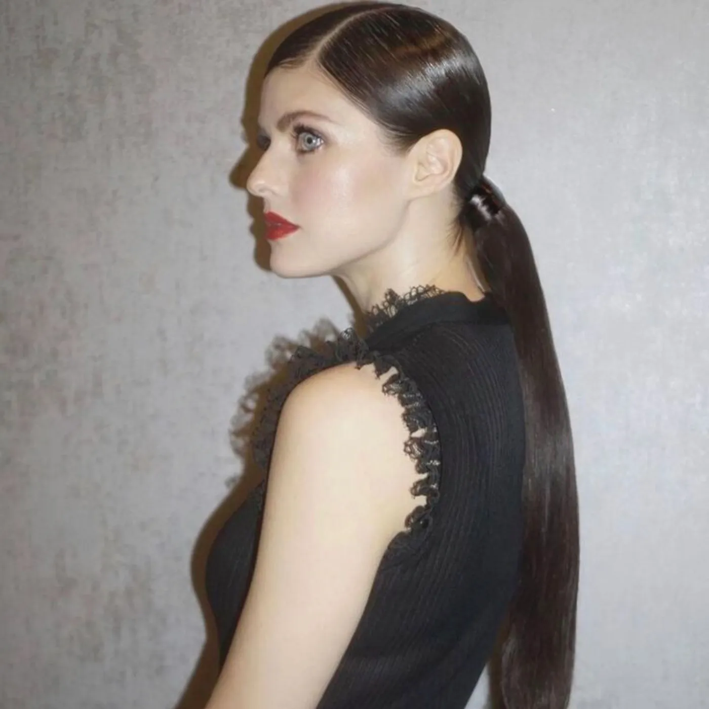 image_682aa5e7b36b5 New Shocking Revelation Connects Alexandra Daddario to Secret Society