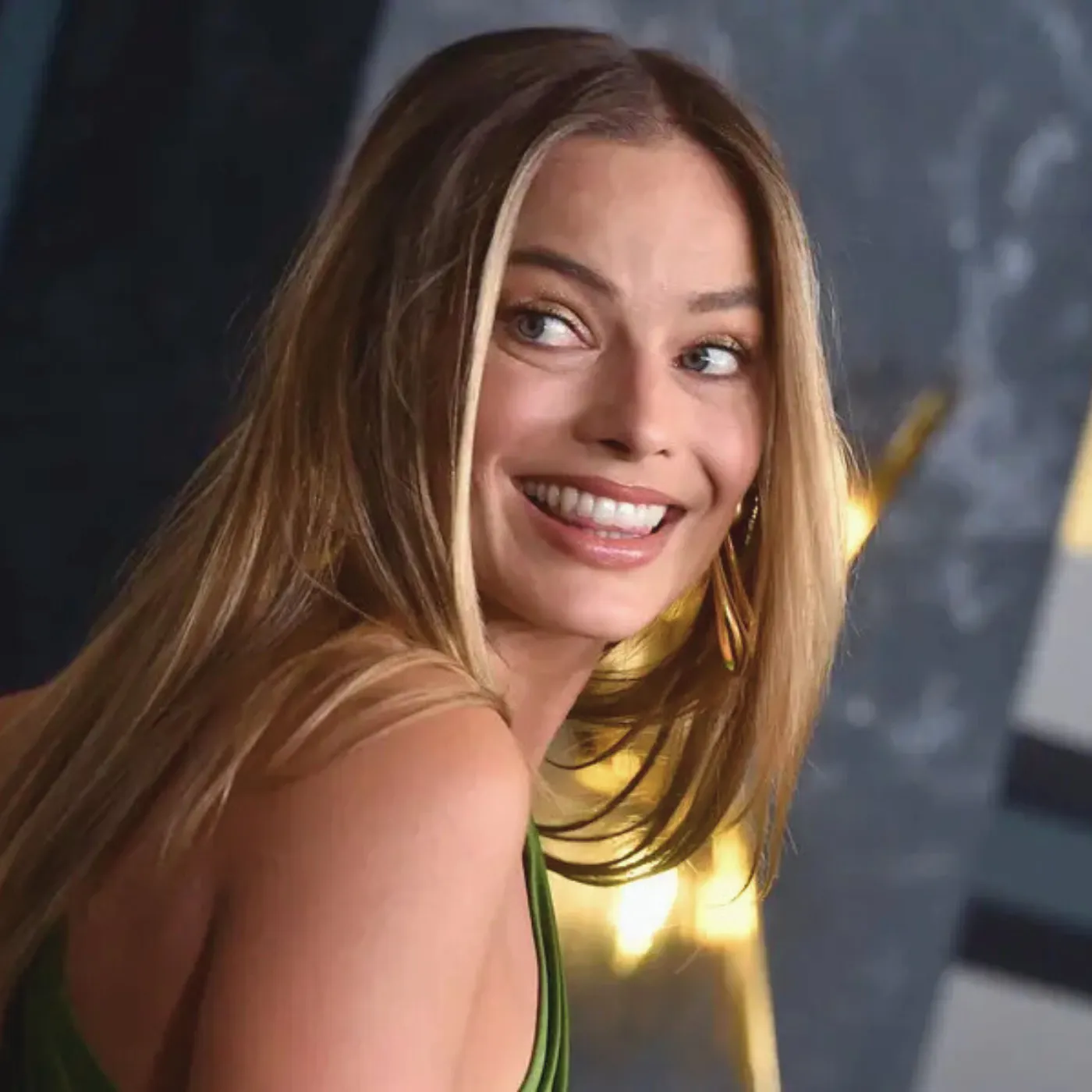 image_682ad400101a4 The Internet Can’t Get Enough Of Who Margot Robbie Still Dreams About