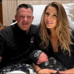 Tony Stewart’s $15.5M Netflix Deal Exposes Dirt Racing’s Hidden War – Fans Say ‘It Changes Everything 1 Tony Stewart’s $15.5M Netflix Deal Exposes Dirt Racing’s Hidden War – Fans Say ‘It Changes Everything