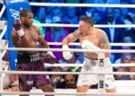 Oleksandr Usyk Mocks Daniel Dubois: The 'Funny Punch' from the Training Camp Goes Viral!