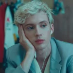 Troye Sivan’s Presence Haunts Ariana Grande’s New MV Without Him Ever Appearing