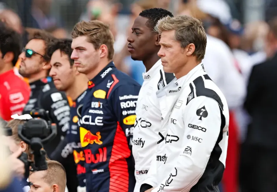 Max Verstappen flatly rejected Brad Pitt: The Mystery Behind the World Champion's Decision to Turn Down the F1 Movie? 19 Max Verstappen flatly rejected Brad Pitt: The Mystery Behind the World Champion's Decision to Turn Down the F1 Movie?