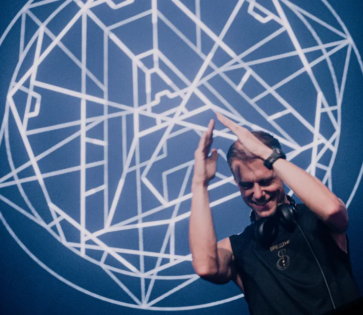 Armin van Buuren's Black Notebook: Revealing the Challenge of Writing 5 Things to Be Grateful for in 5 Years