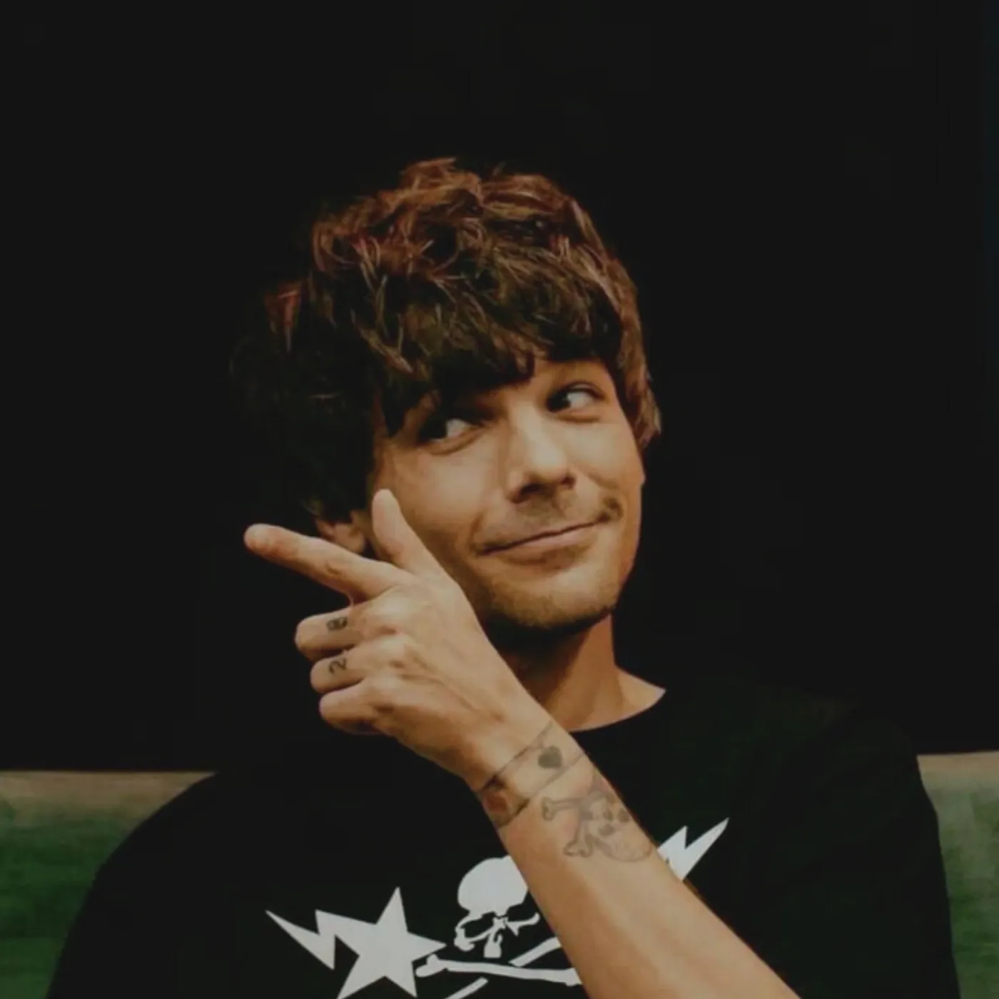 image_682ec86fcf5c9 Louis Tomlinson Drops Major Bombshell After Harry Styles Comparison