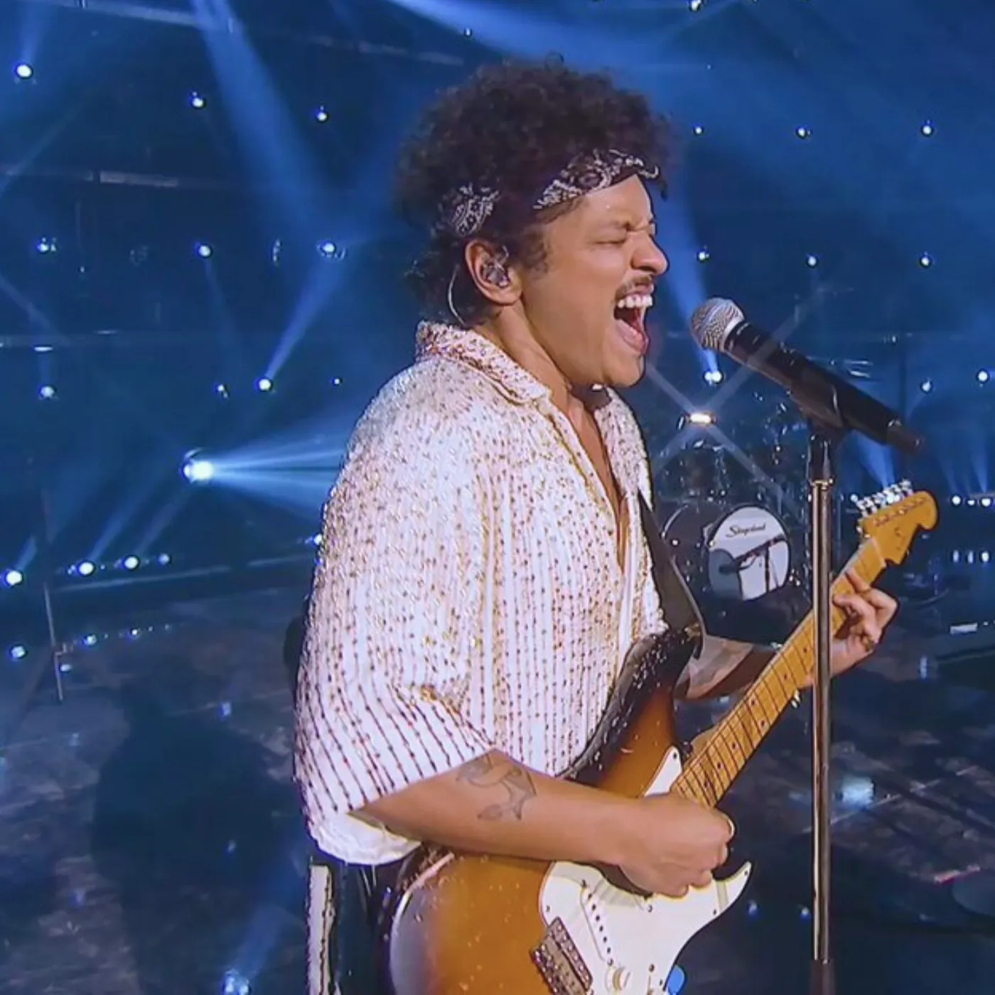 image_68301c66b4229 Bruno Mars’ Sister Shares Adorable ‘Burning Love’ Clip — Lilo & Stitch 2025 Vibes