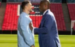 Usyk Pushed Down and Insulted by Dubois: Will It Be a Bloody Battle or a Destruction by the Champion?