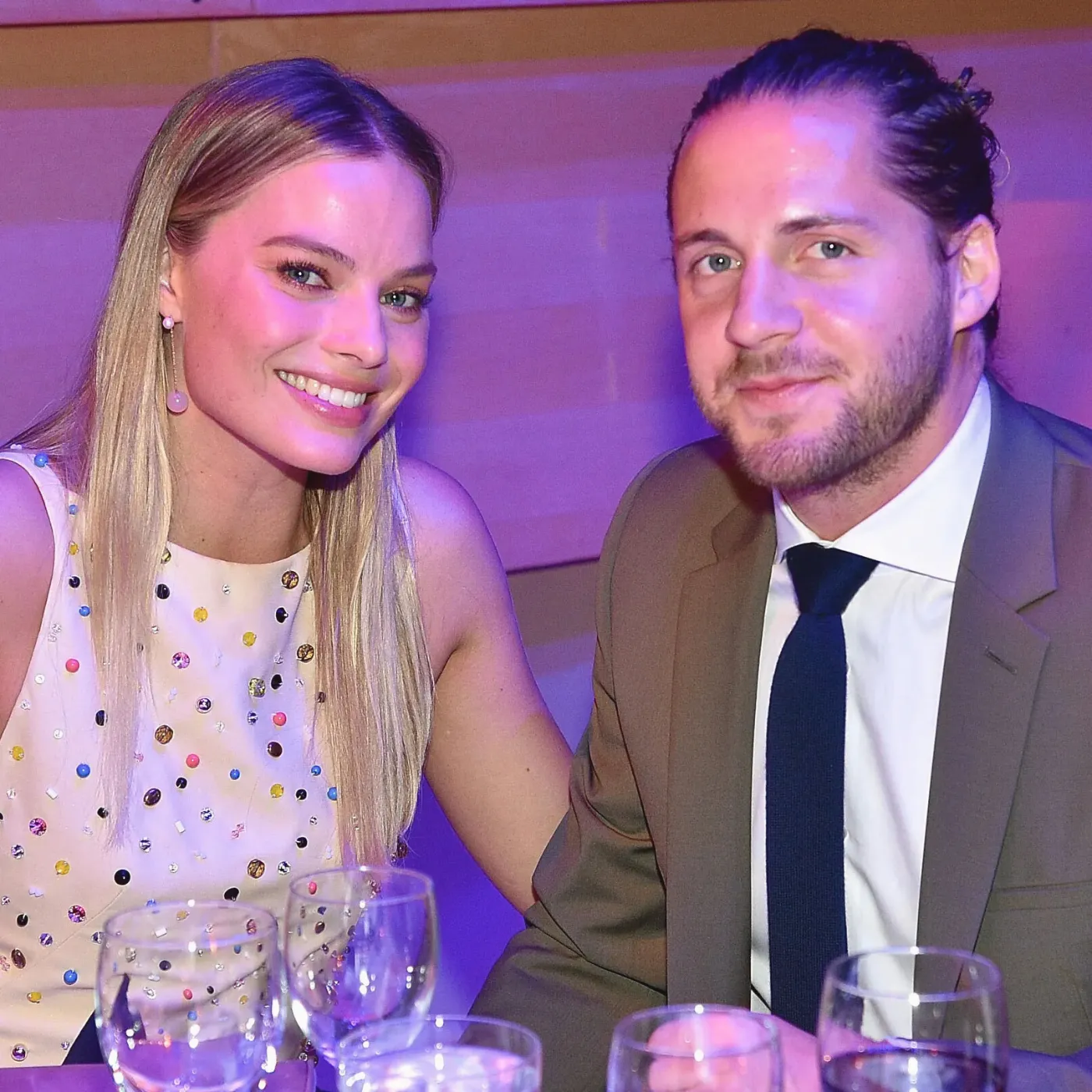 image_68312e1e3d81a Margot Robbie’s Marriage Exposed: Secrets Hollywood Doesn’t Want You to Know