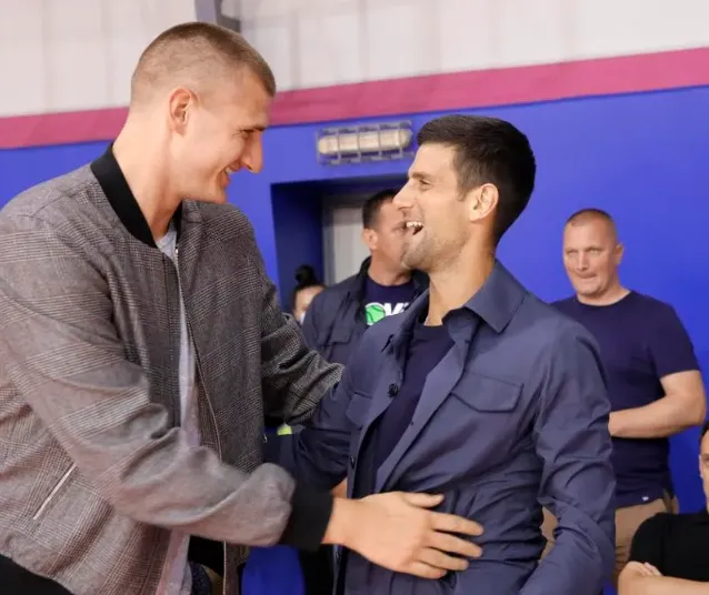 Nikola Jokić moved Novak Djokovic: "I will always follow you on your journey to make basketball history." 19 Nikola Jokić moved Novak Djokovic: "I will always follow you on your journey to make basketball history."