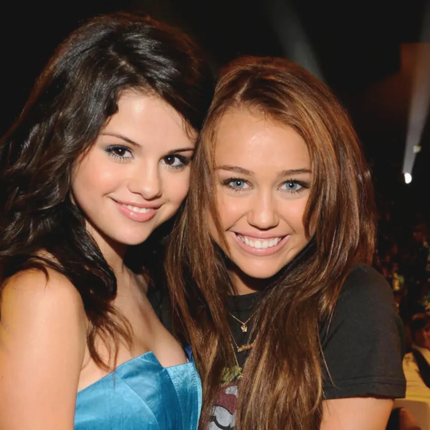 image_68329f6f7352d Selena Gomez’s Surprise Shoutout to Miley Cyrus Has Everyone on Social Media Talking