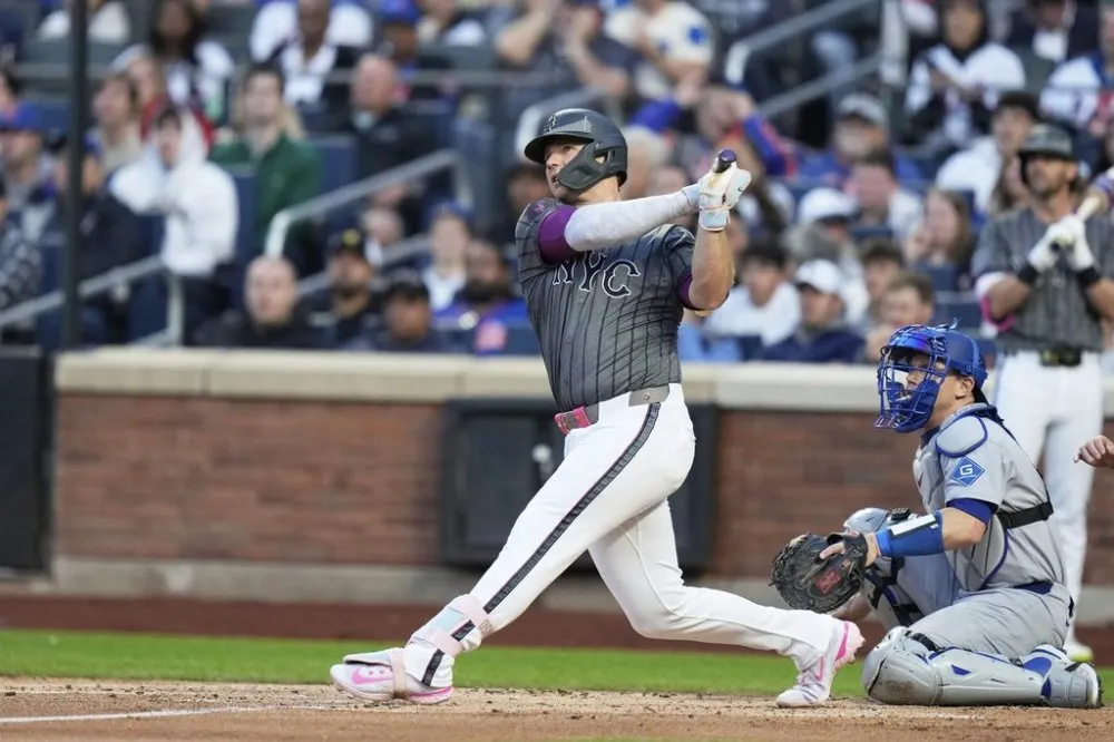 image_6833f19d3ba67 Alonso swings the bat, history is being made: Just 17 more swings to become a legend!