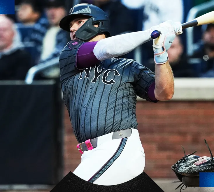 Alonso swings the bat, history is being made: Just 17 more swings to become a legend!