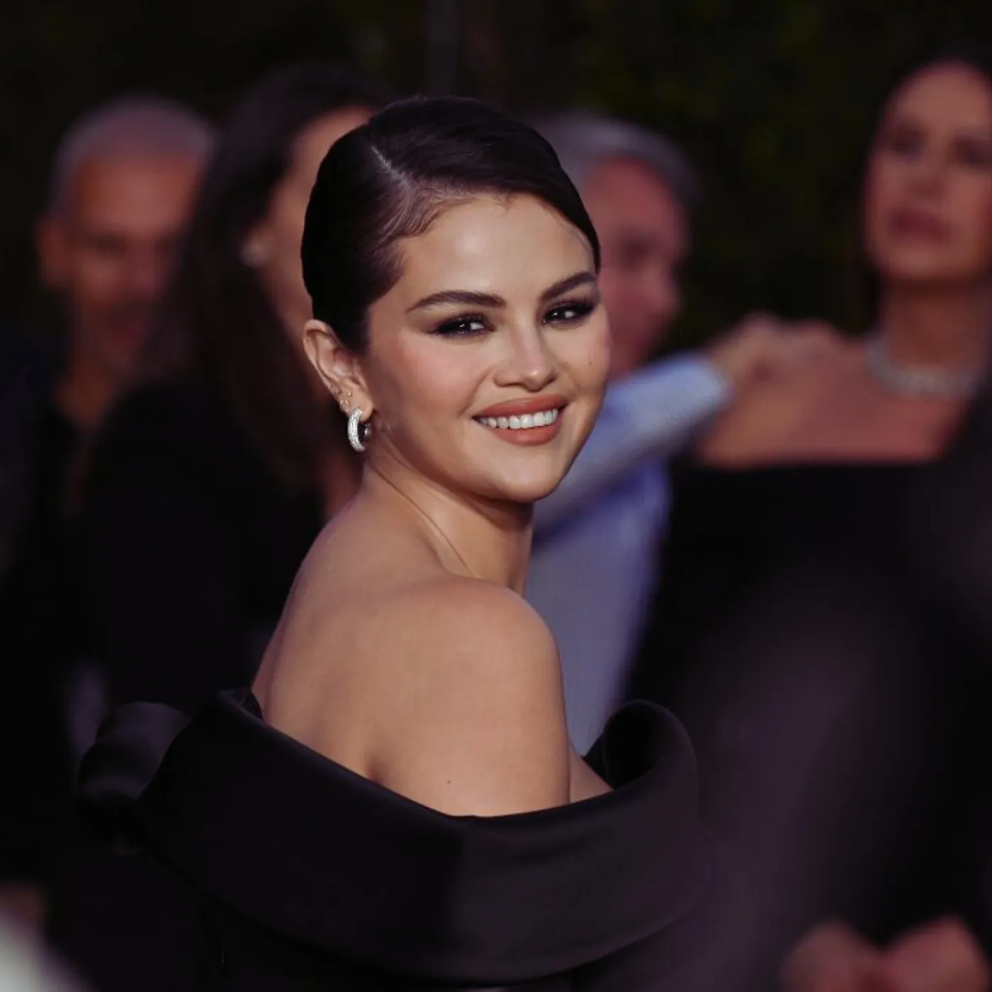 image_6833f1ec57faa Selena Gomez Quietly Shows Up at Beyoncé’s Special Night — What Was Hidden Is Now Shattered!