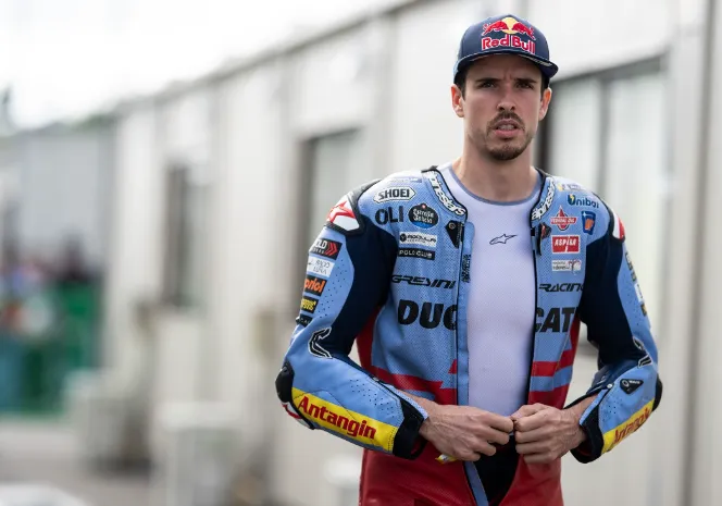 DANGEROUS TRACK? Silverstone Suspected of Not Being Safe After Alex Marquez's Crash Angers Him 19 DANGEROUS TRACK? Silverstone Suspected of Not Being Safe After Alex Marquez's Crash Angers Him