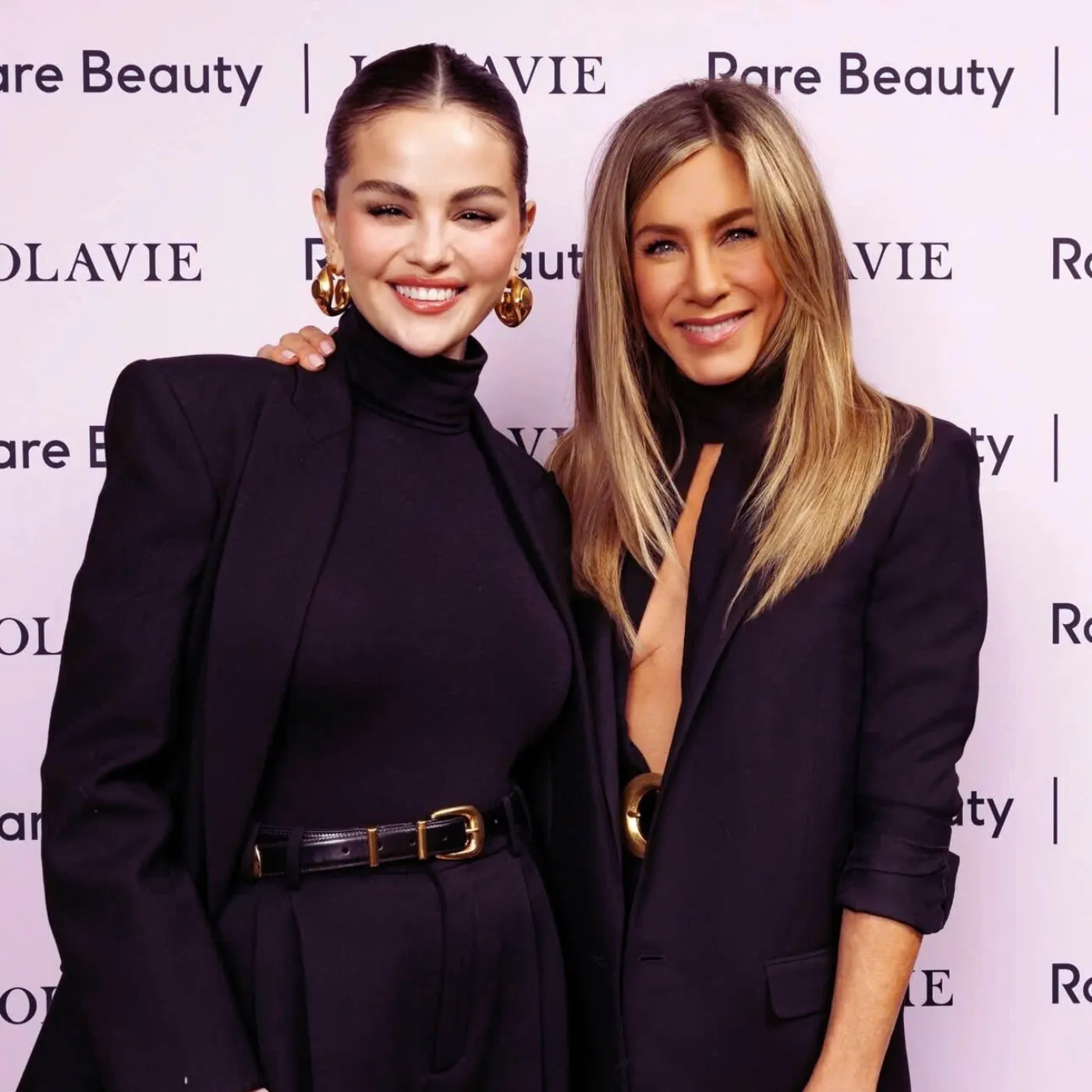image_683542ce41a44 Selena Gomez and Jennifer Aniston Friendship Exposed Behind Closed Doors