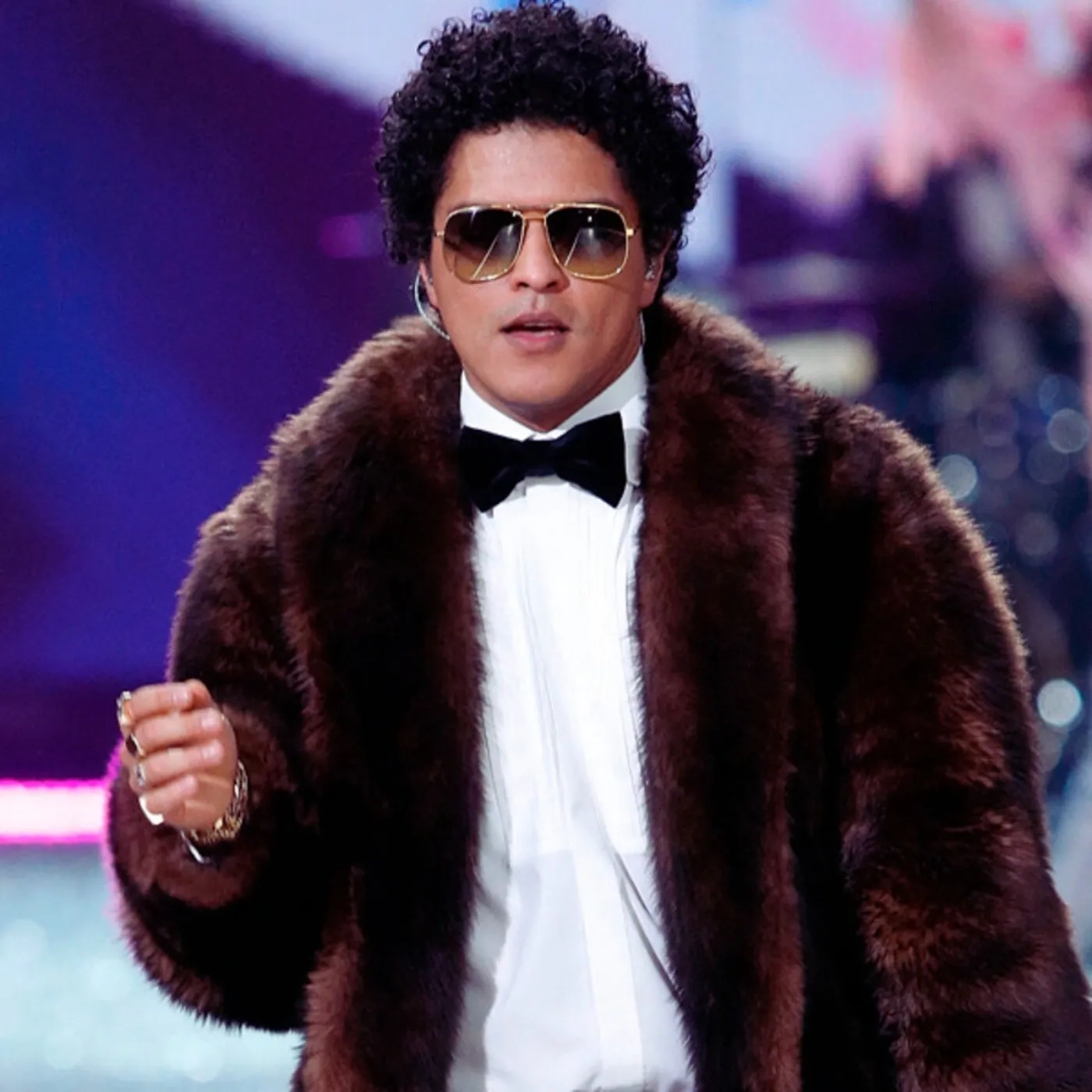 image_68356bd9e937c Bruno Mars Proves He’s The King Of Pop With Historic AMA Sweep